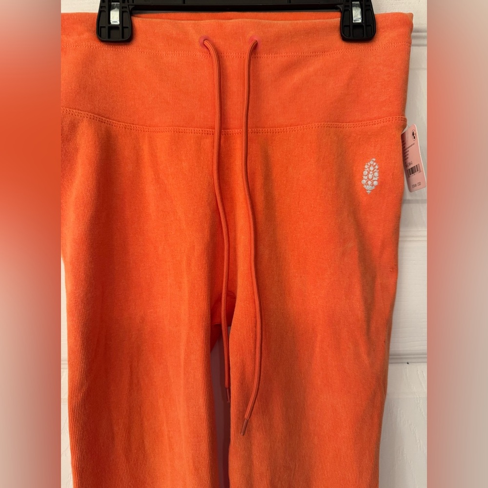 Free People Movement Mandarin Red Orange W/Drawstring Leggings Size Medium/Large - Picture 9 of 13